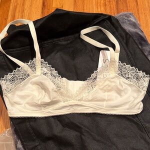Chic Cream Lace Bralette